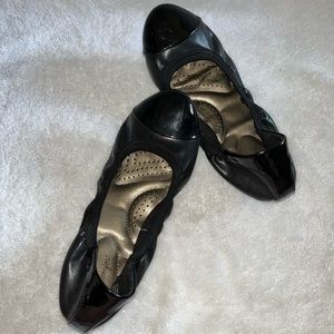 DexFlex Black Comfort Flat